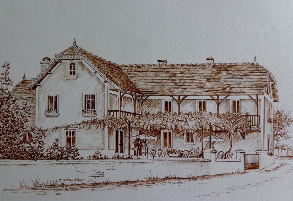 Auberge Du Relais D'Auniac Gourdon-en-quercy Exterior photo
